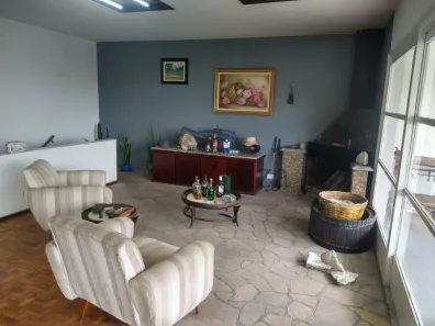 Casa de Condomínio com 3 Quartos para alugar, 3600m² no Condomínio Lagoinha, Jacareí
