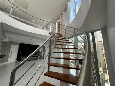 Apartamento com 4 Quartos para alugar, 324m² no Centro, Florianópolis