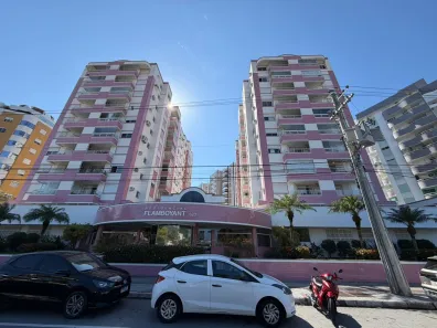 Apartamento com 2 Quartos para alugar, 64m² no Itacorubi, Florianópolis