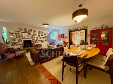 Casa com 4 Quartos à venda, 226m² no Jardim Petrópolis, São Paulo