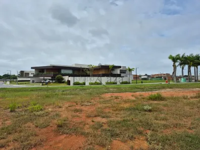 à venda, 1100m² no Urbanova, São José dos Campos