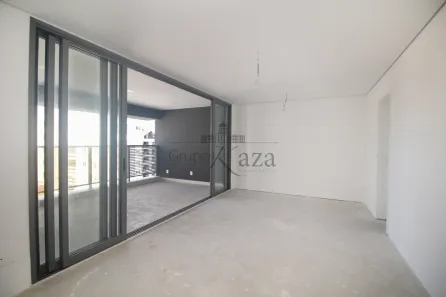 Apartamento com 3 Quartos à venda, 140m² no Vila Nova Conceição, São Paulo