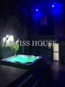 Casa de Condomínio com 4 Quartos à venda, 215m² no Vila Brandina, Campinas