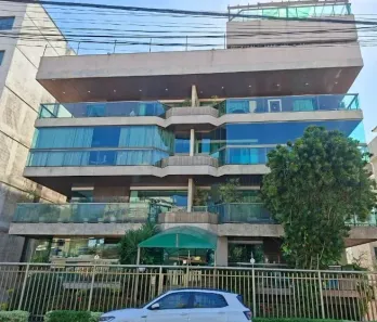 Apartamento com 3 Quartos à venda, 200m² no Imbetiba, Macaé