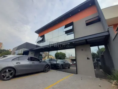 Sala Comercial para alugar, 127m² no Petrópolis, Londrina
