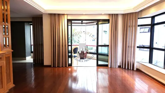 Apartamento com 3 Quartos à venda, 180m² no Itaim Bibi, São Paulo
