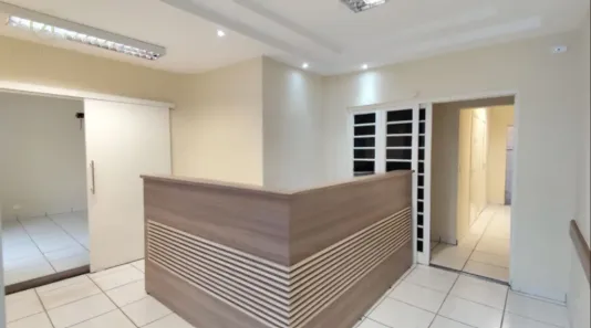Galpão/Depósito/Armazém para alugar, 416m² no Centro, Londrina