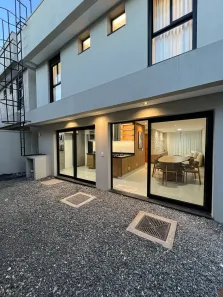 Sobrado com 3 Quartos à venda, 139m² no Anhanguera, Goiânia