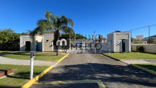 Lote/Terreno à venda, 390m² no Campeche, Florianópolis