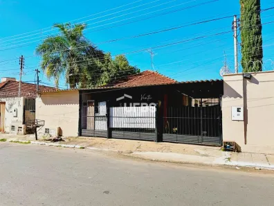 Casa com 3 Quartos à venda, 210m² no Setor Central, Goiânia