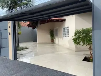 Casa com 4 Quartos à venda, 180m² no Carandá Bosque, Campo Grande