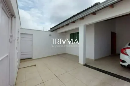 Casa com 3 Quartos para alugar, 201m² no Segismundo Pereira, Uberlândia