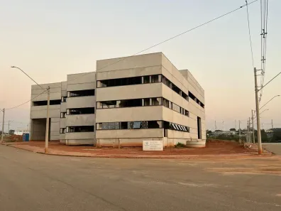 Galpão/Depósito/Armazém para alugar, 2100m² no Iporanga, Sorocaba