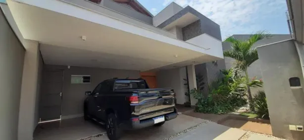 Sobrado com 3 Quartos à venda, 218m² no Vila Margarida, Campo Grande