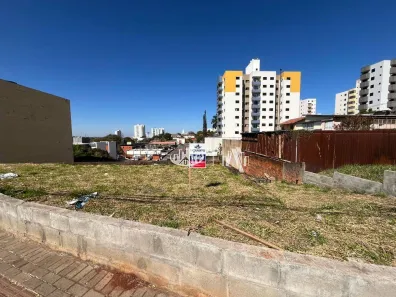 Lote/Terreno à venda, 750m² no Centro, Londrina