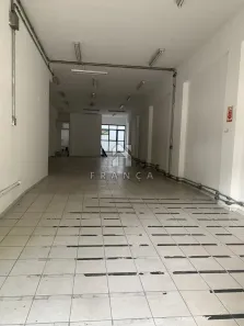 Imóvel Comercial para alugar, 430m² no Centro, Jacareí