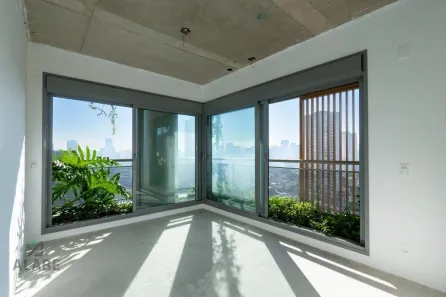 Apartamento com 4 Quartos à venda, 197m² no Jardim das Acácias, São Paulo