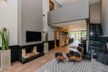 Sobrado com 3 Quartos à venda, 242m² no Marechal Rondon, Canoas