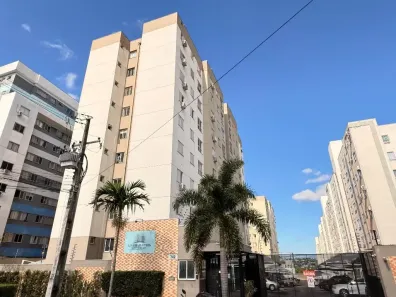 Apartamento com 2 Quartos para alugar, 48m² no Jardim Alvorada, Maringá