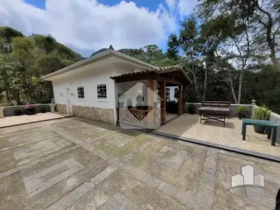 Casa com 4 Quartos à venda, 150m² no Araras, Petrópolis