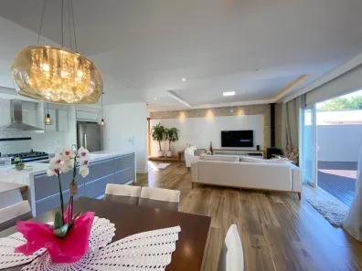 Casa com 4 Quartos à venda, 305m² no Jardim Panoramico, Ivoti