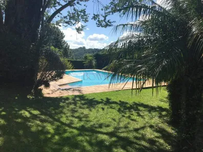 Casa de Condomínio com 5 Quartos para alugar, 350m² no Portão, Atibaia