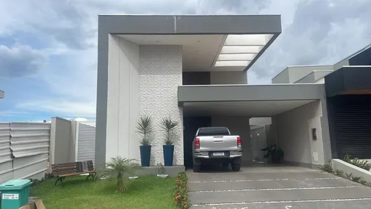 Casa de Condomínio com 3 Quartos à venda, 170m² no Condomínio Belvedere II, Cuiabá