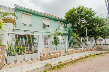 Casa com 3 Quartos à venda, 380m² no Auxiliadora, Porto Alegre