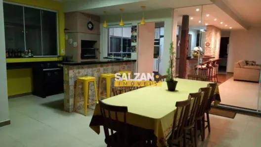 Casa de Condomínio com 3 Quartos para alugar, 320m² no Condomínio Vale do Sol, Tremembé