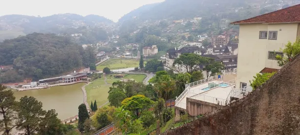 Lote/Terreno à venda, 850m² no Quitandinha, Petrópolis