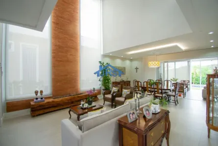 Casa de Condomínio com 4 Quartos para alugar, 430m² no Alphaville, Santana de Parnaíba