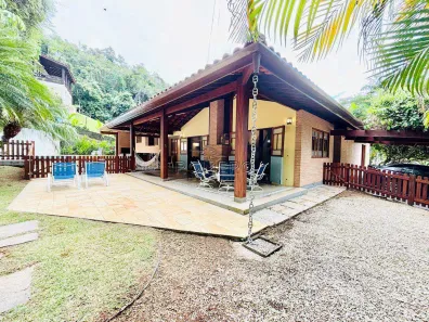 Casa de Condomínio com 5 Quartos à venda, 337m² no Caçandoca, Ubatuba
