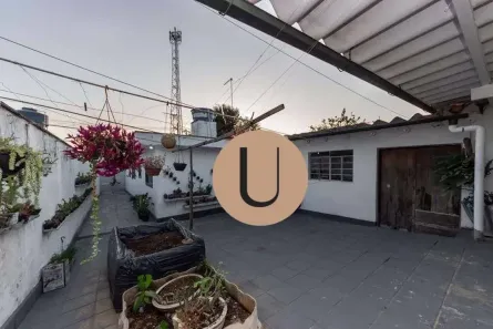 Casa com 3 Quartos à venda, 300m² no Jardim Robru, São Paulo