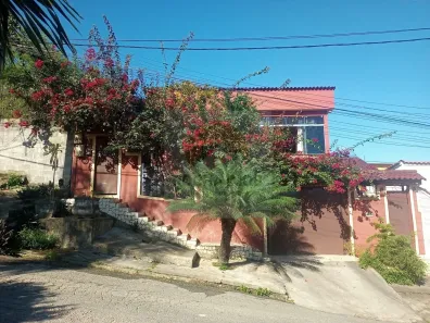 Casa com 2 Quartos à venda, 360m² no Almerinda, São Gonçalo