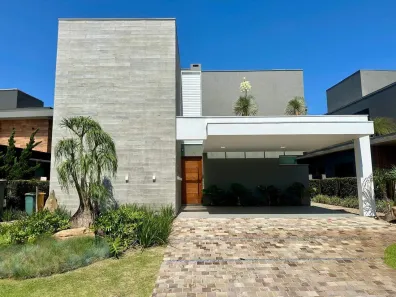 Sobrado com 4 Quartos à venda, 306m² no XANGRI-LÁ, Xangri-lá