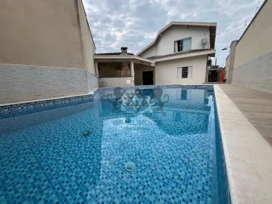 Sobrado com 3 Quartos à venda, 300m² no Jardim Primavera, Caraguatatuba