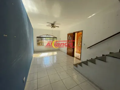 Sobrado com 3 Quartos à venda, 161m² no Jardim Santa Mena, Guarulhos