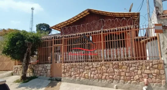 Casa com 3 Quartos à venda, 244m² no Sevilha (2ª Seção), Ribeirão das Neves