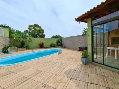 Casa com 2 Quartos à venda, 140m² no Torres, Torres