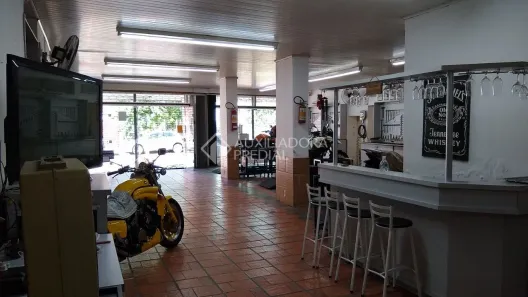 Ponto Comercial à venda, 490m² no Floresta, Porto Alegre