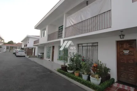 Casa de Condomínio com 3 Quartos à venda, 111m² no Hauer, Curitiba
