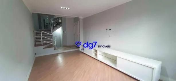 Sobrado com 3 Quartos à venda, 125m² no Jardim Ester Yolanda, São Paulo