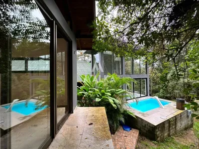 Casa de Condomínio com 4 Quartos para alugar, 320m² no Campeche, Florianópolis