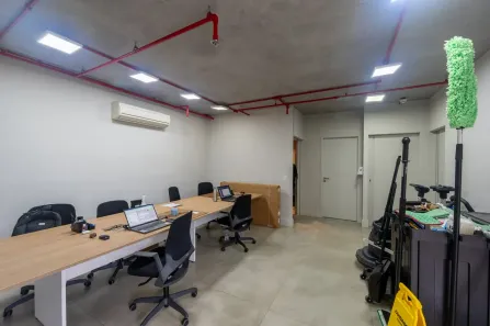 Sala Comercial à venda, 68m² no Várzea da Barra Funda, São Paulo