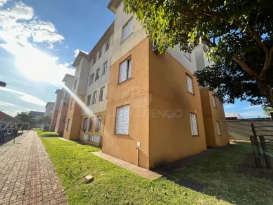 Apartamento com 2 Quartos para alugar, 40m² no Jardim Jóquei Club, Londrina