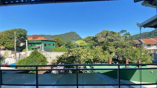 Casa com 3 Quartos à venda, 180m² no Armação do Pântano do Sul, Florianópolis