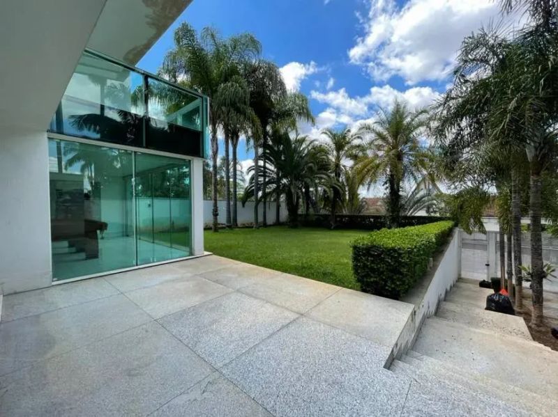 Casa com 4 quartos — Bandeirantes (Pampulha), Belo Horizonte