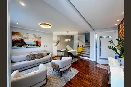 Casa com 3 Quartos à venda, 180m² no Jardim Aeroporto, São Paulo