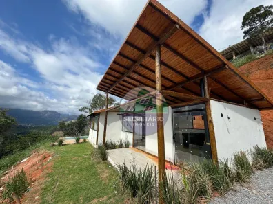 Casa com 2 Quartos à venda, 120m² no Itaipava, Petrópolis