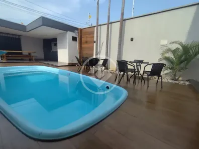 Casa com 3 Quartos para alugar, 140m² no Plano Diretor Sul, Palmas